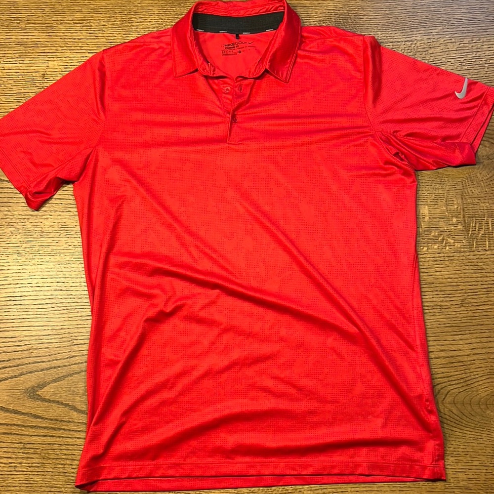 Nike Golf Red Dri-Fit Polo. Medium. 22.5 pit to pit